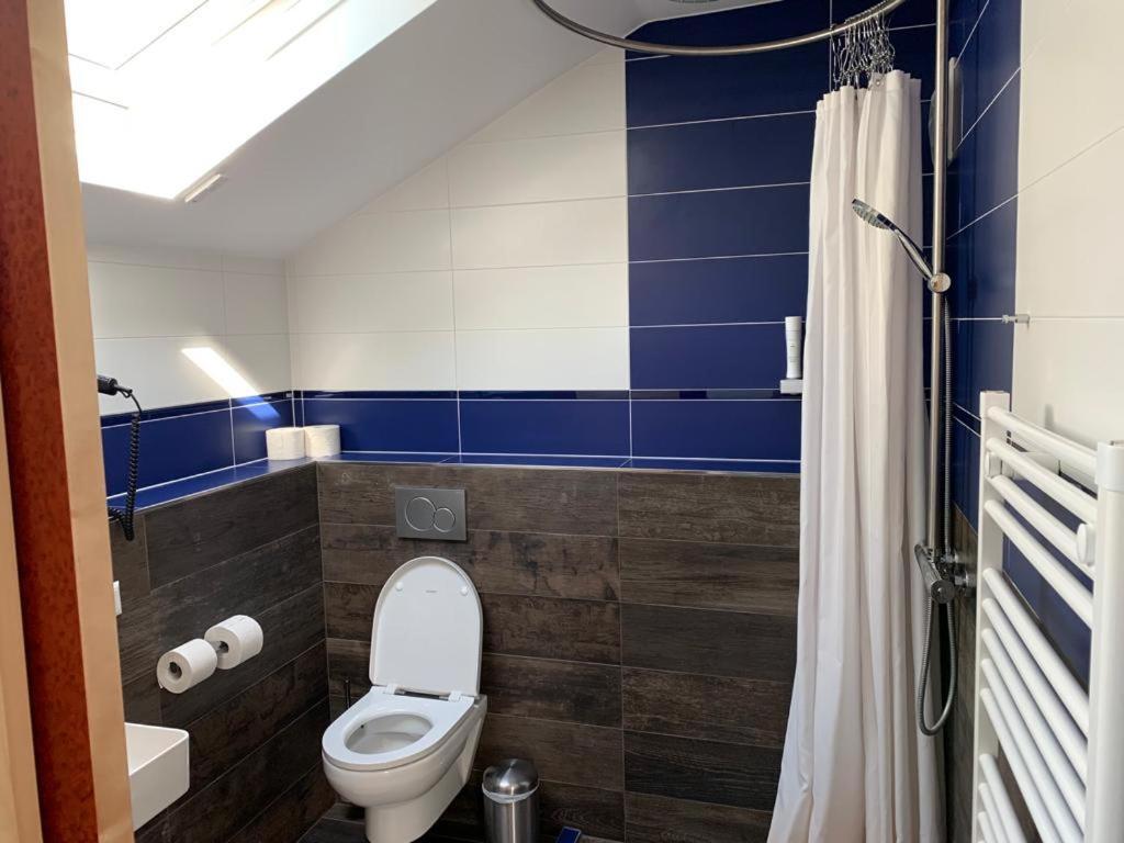 Hotel-Restaurant "Veldener Traumschiff" Direkt Am See In 2Min Im Zentrum Velden am Wörthersee Екстериор снимка